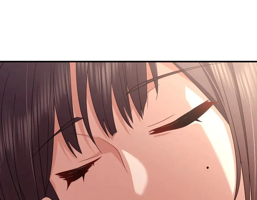 31053