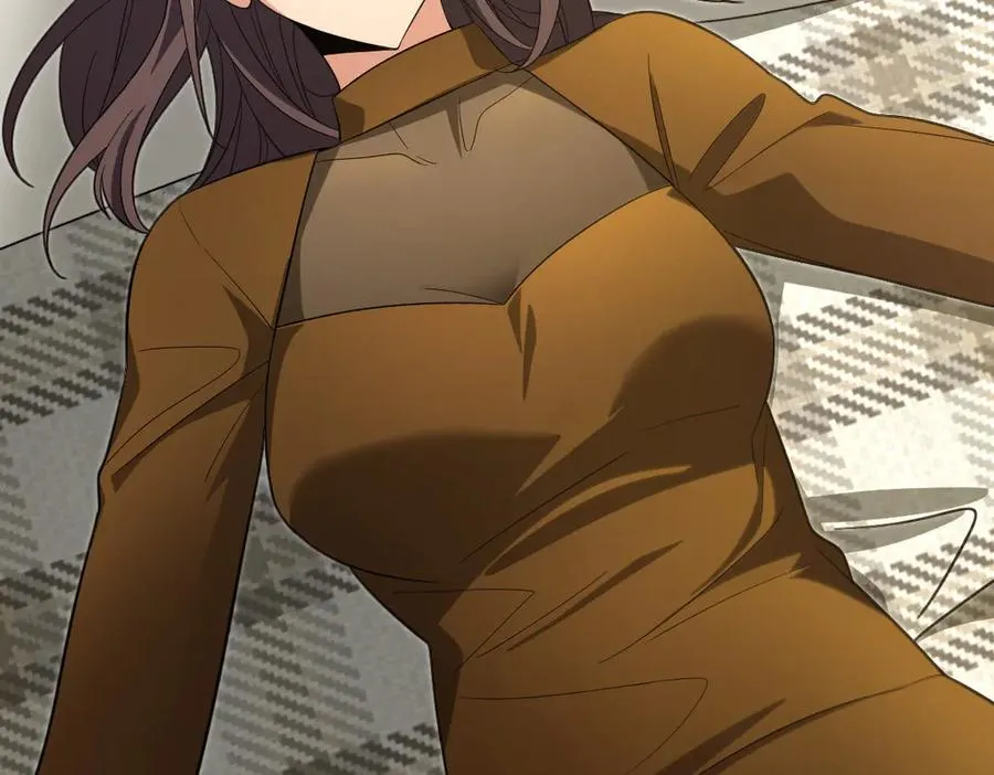 31033