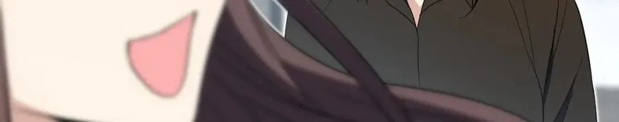 32581