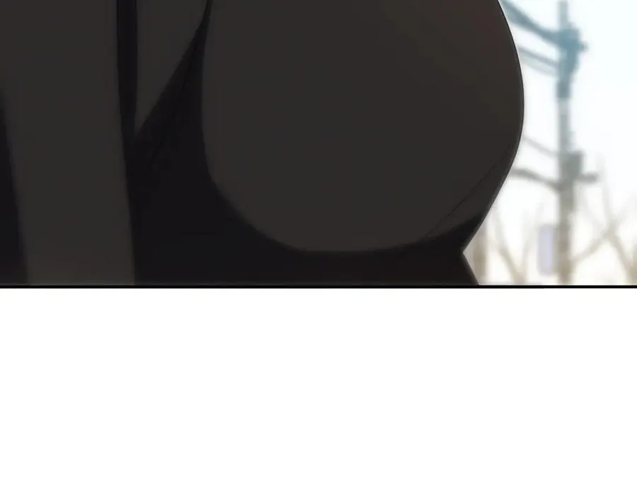 32567