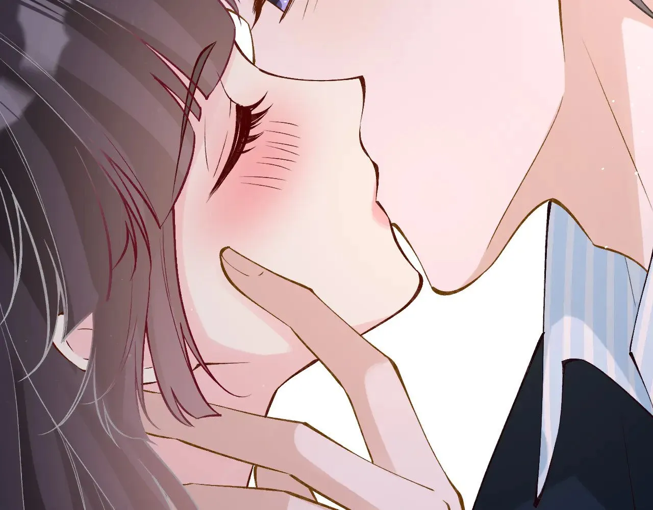 第329 更衣室里的暧昧98