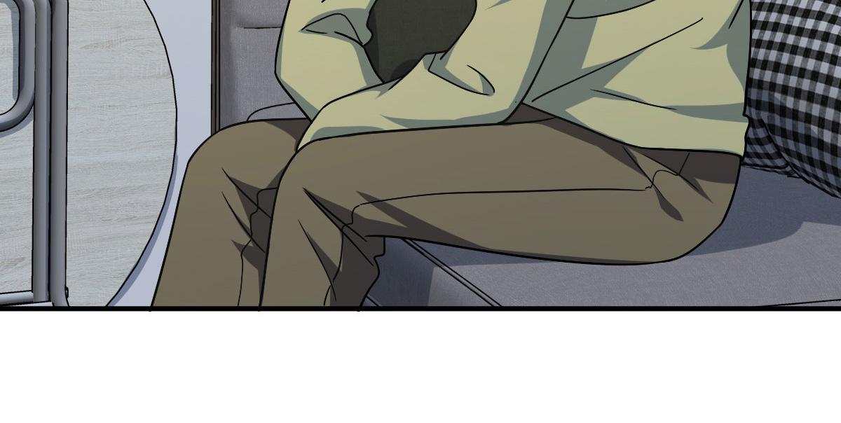 4673