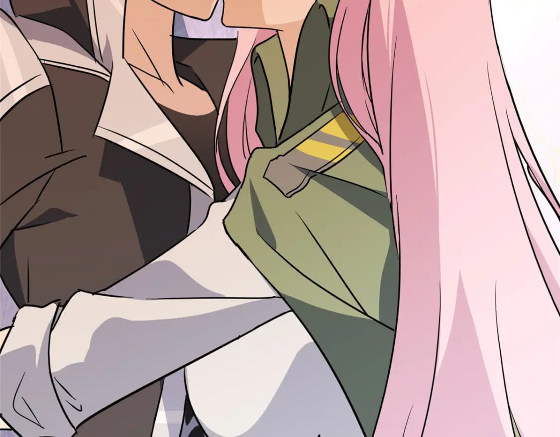 37082