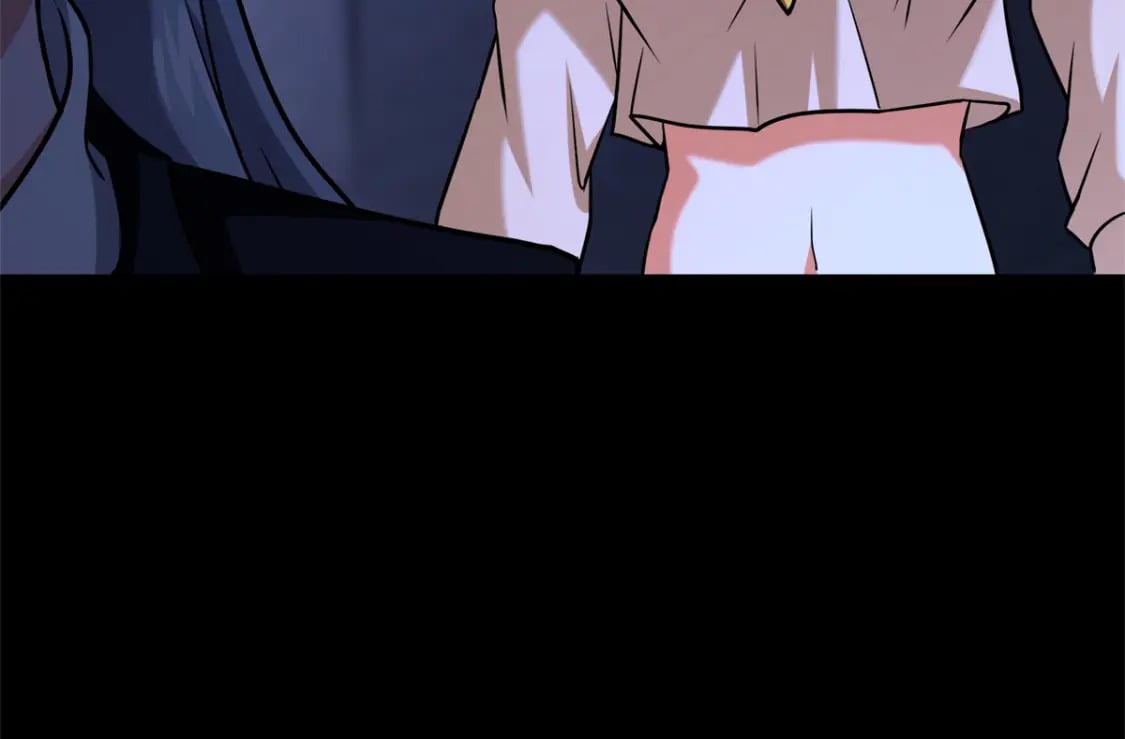 470208