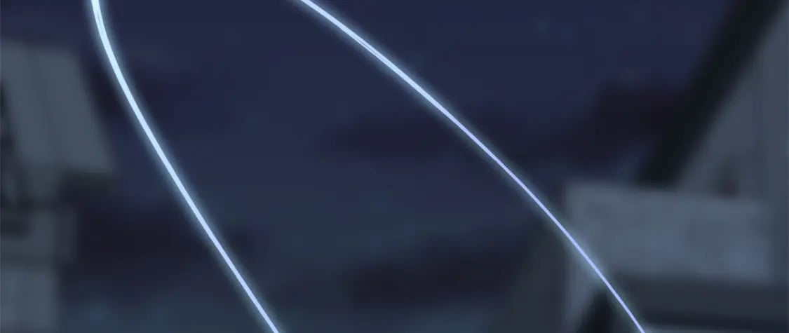 438100
