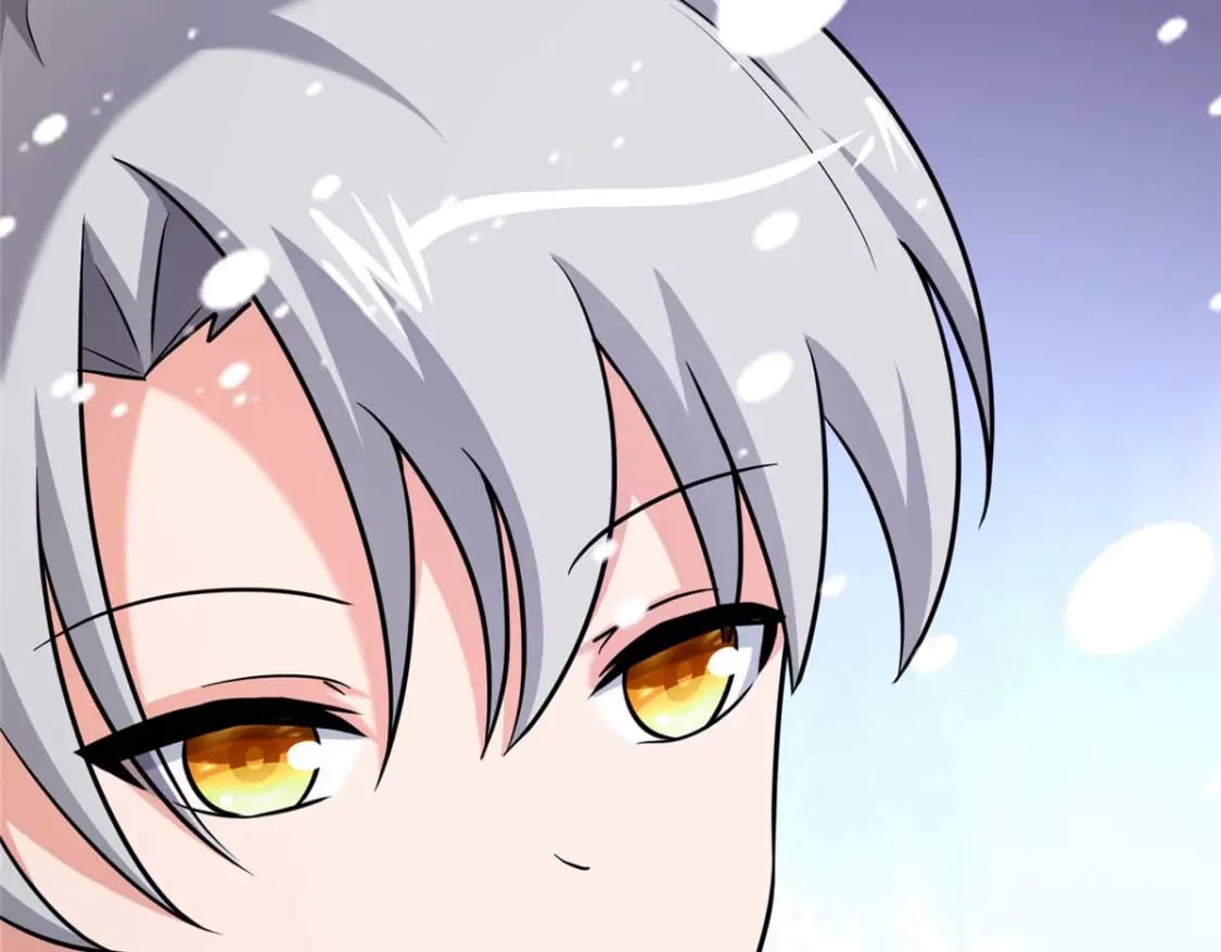 473137