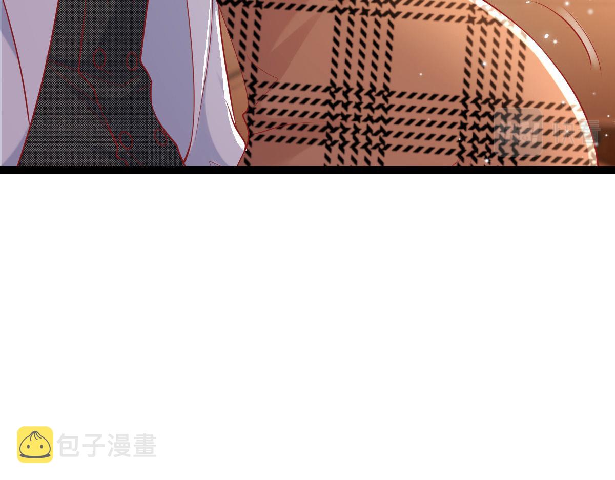 4556
