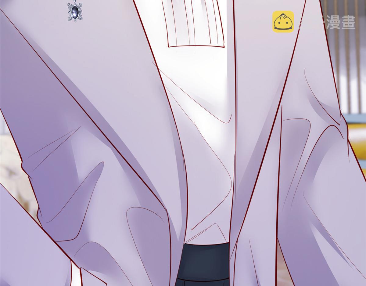 7724