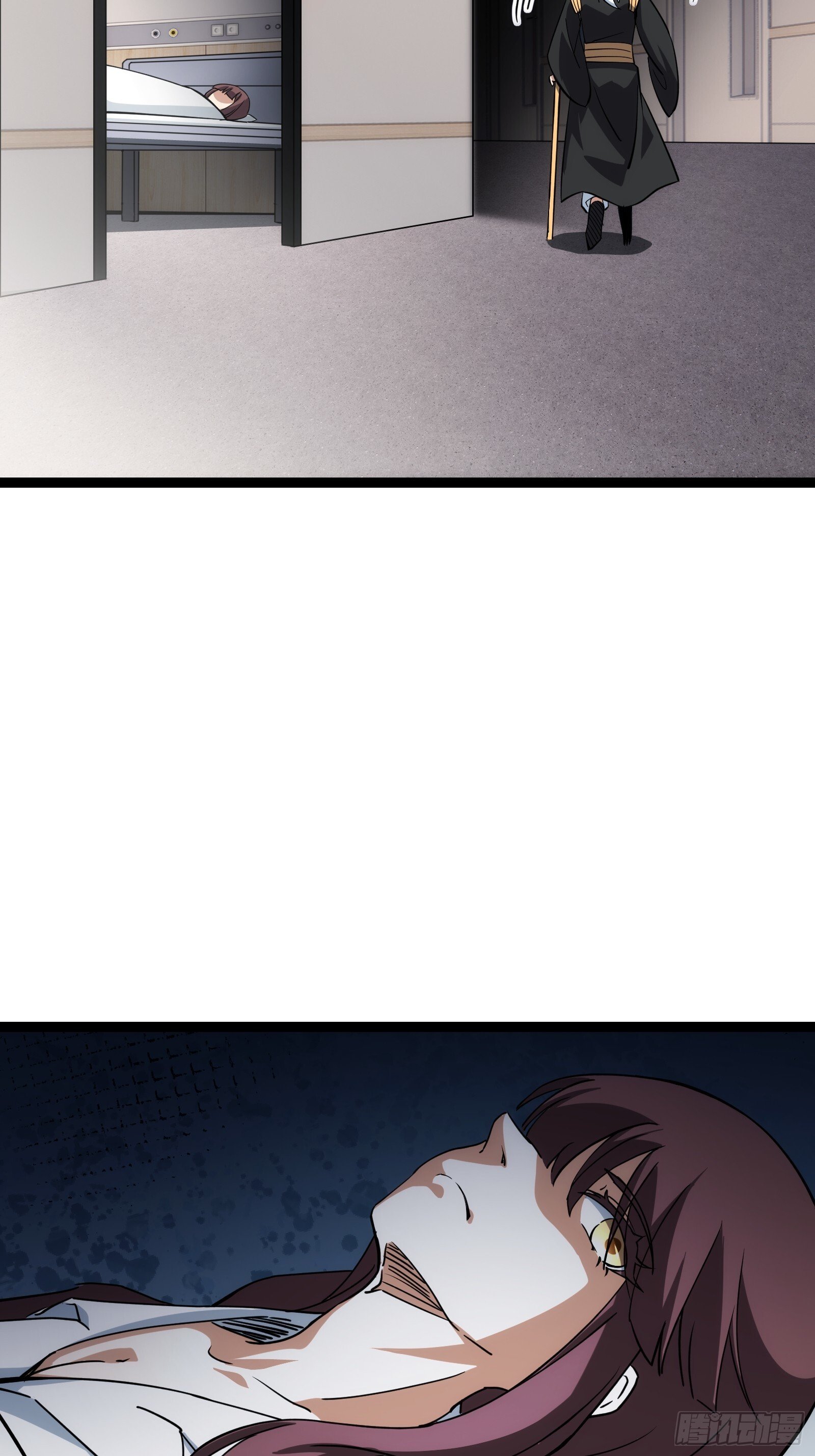 4435