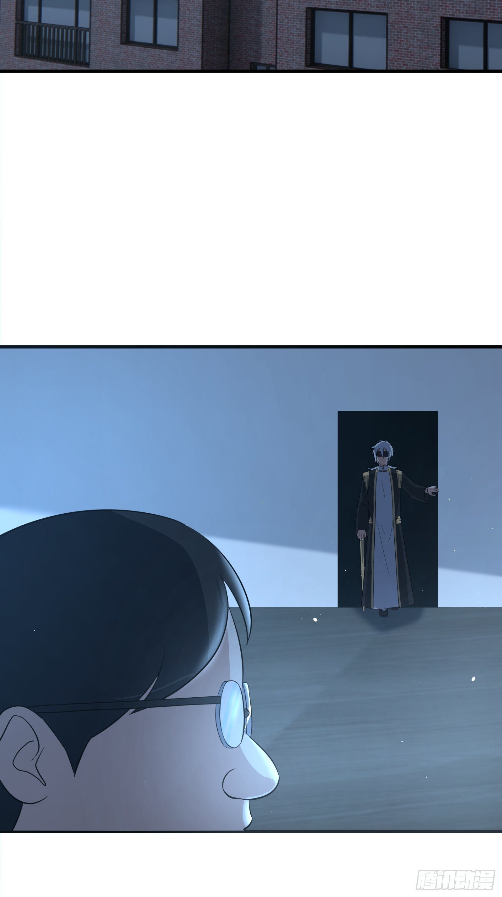 812