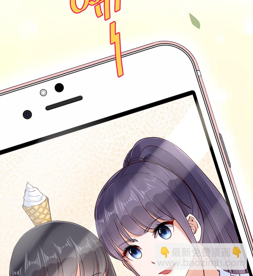 12 你看，有小猫在舔脚50