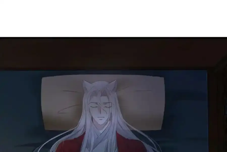 4718