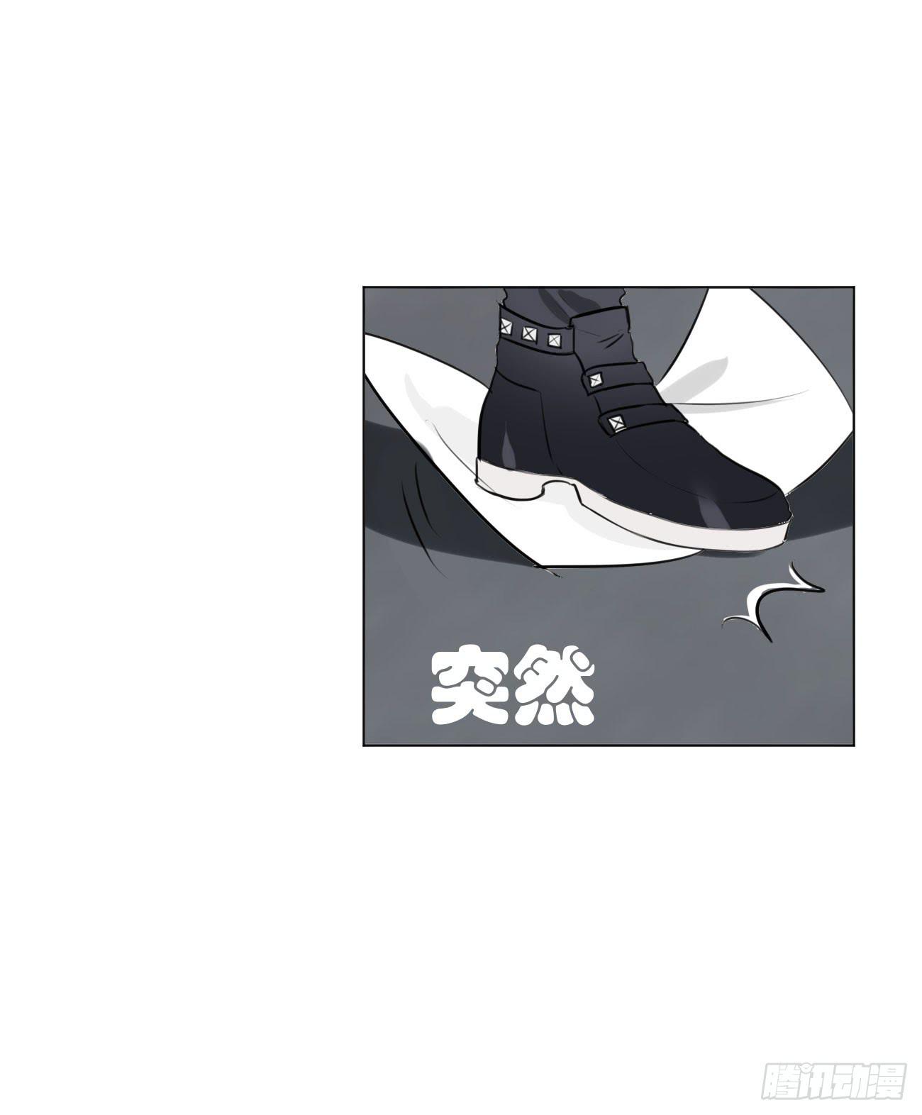 穿个女仆服勾引男人22