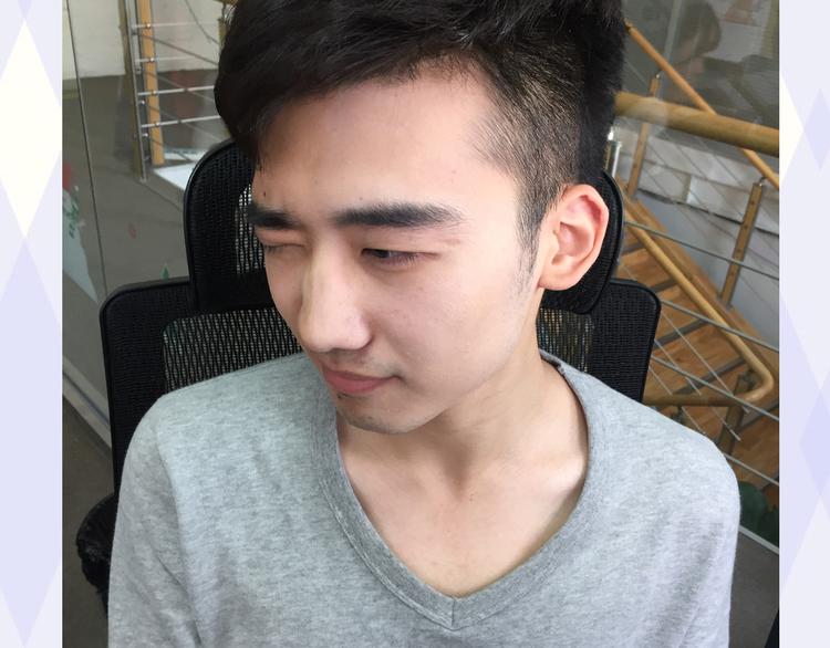 小鲜肉被蹂躏遭围观17