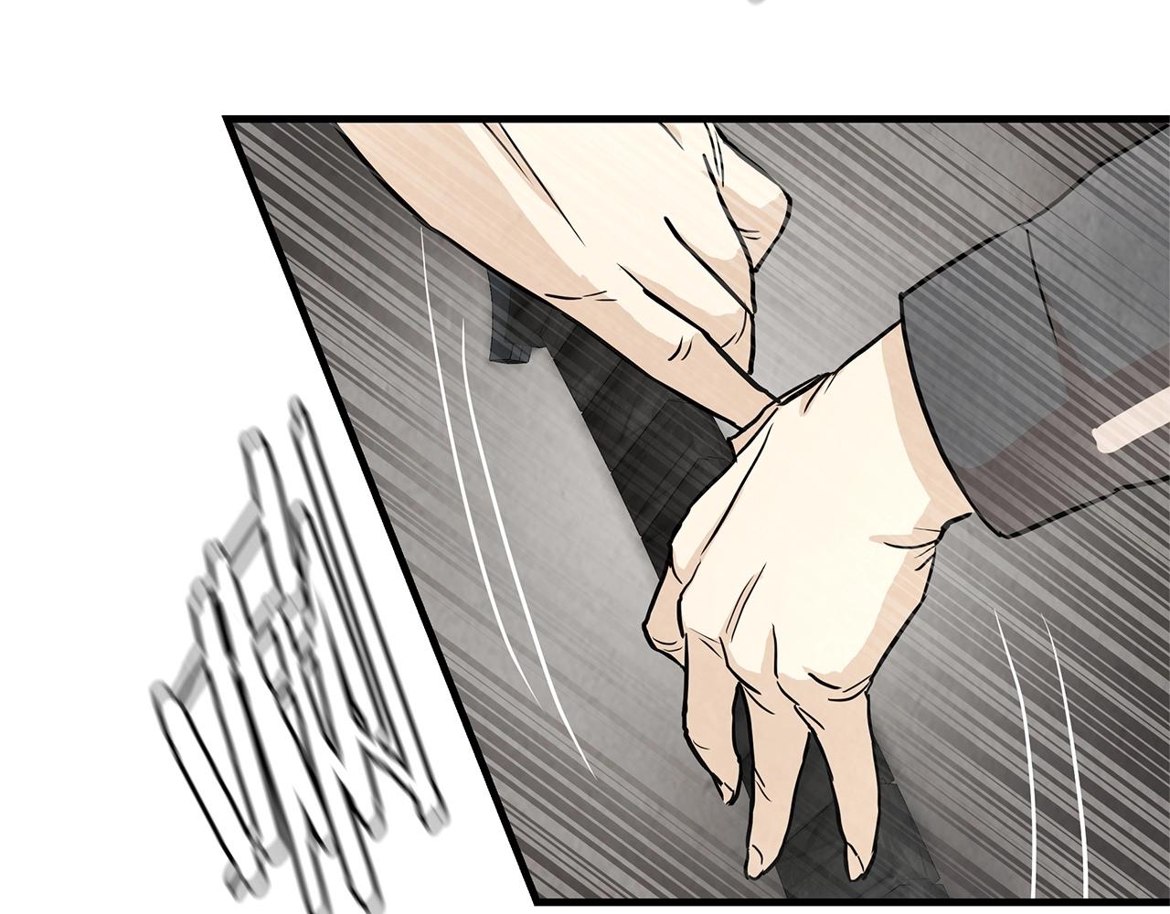 818