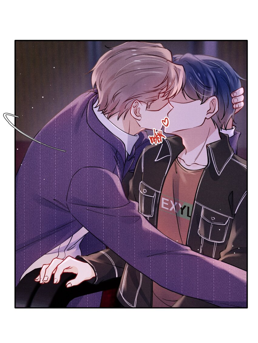 046 可以试试在桌下勾引我18