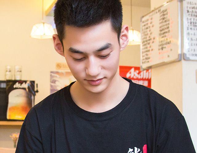 王炎：“快来吃寿司吧^^”48