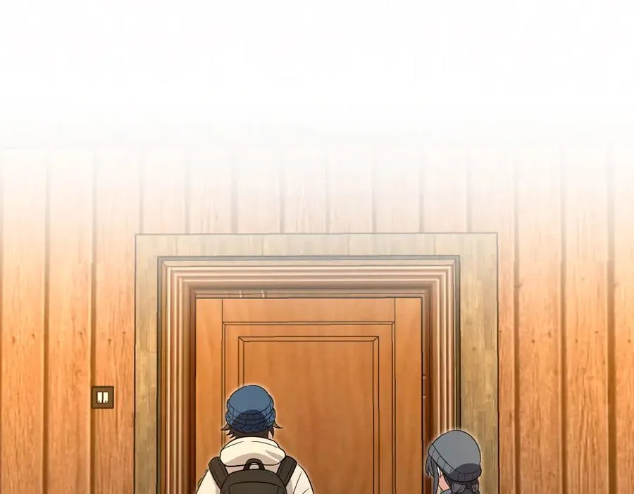 3022