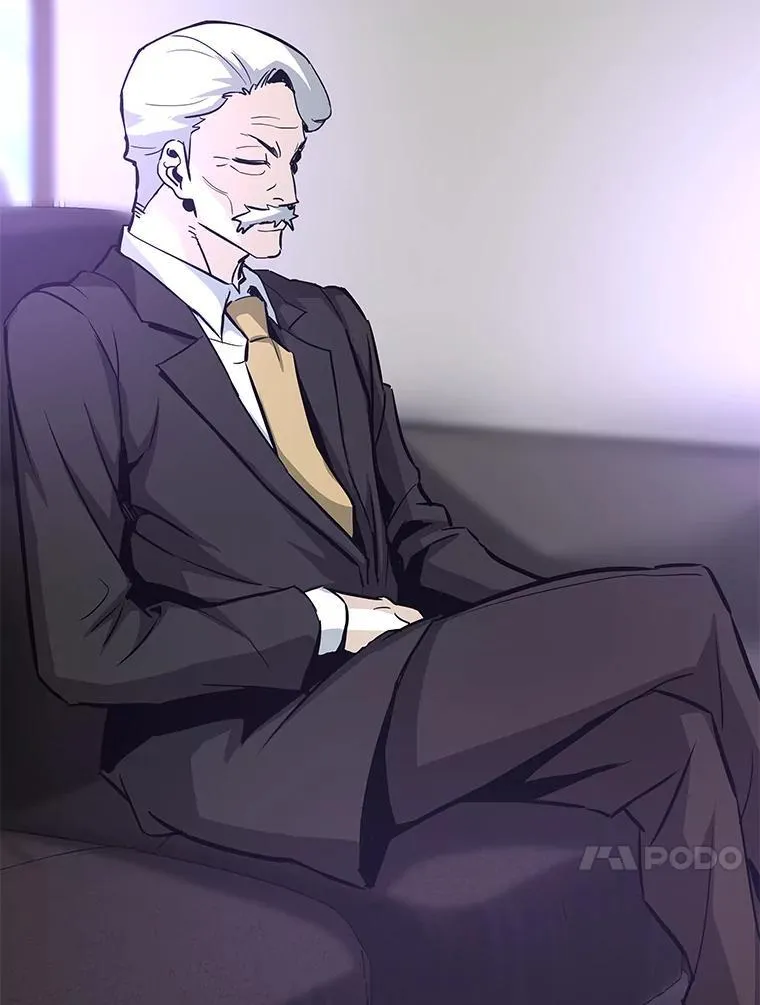 75.被记者围攻109