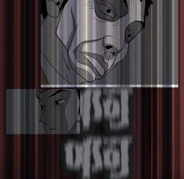 2735