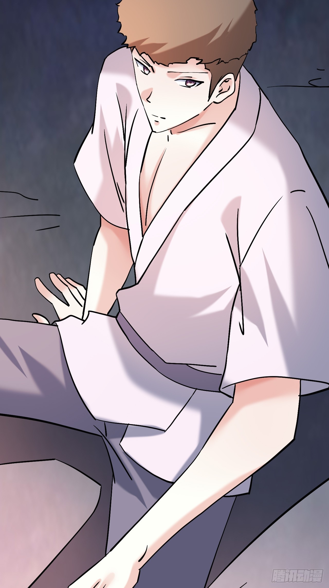 4718