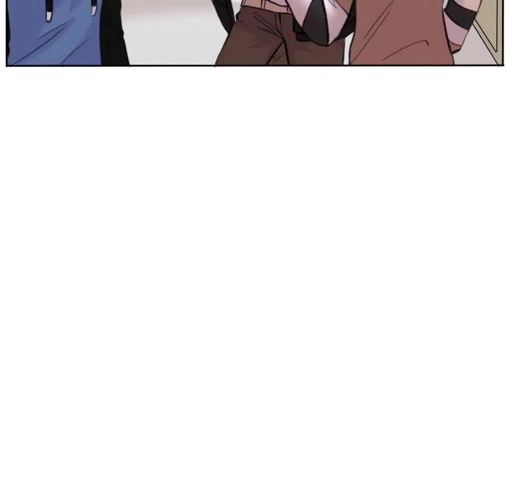 8537