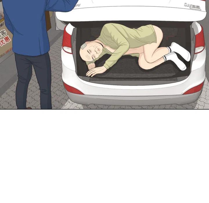 3374