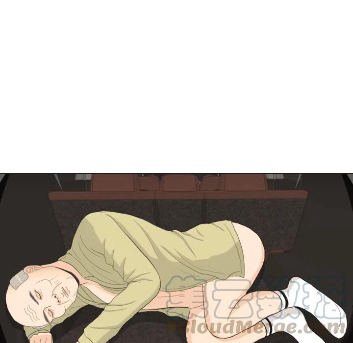 3372