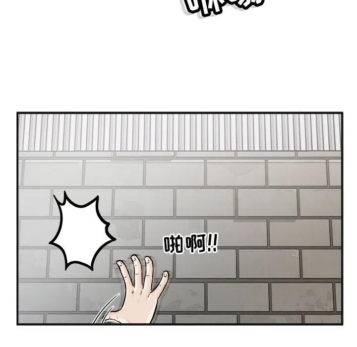 425