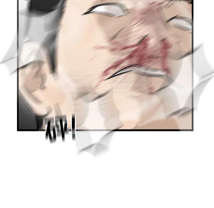 585