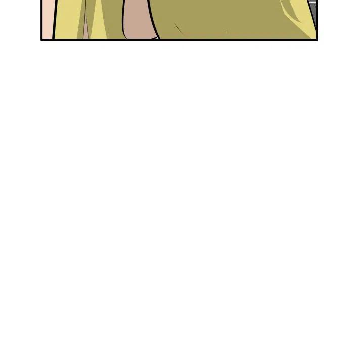 41121