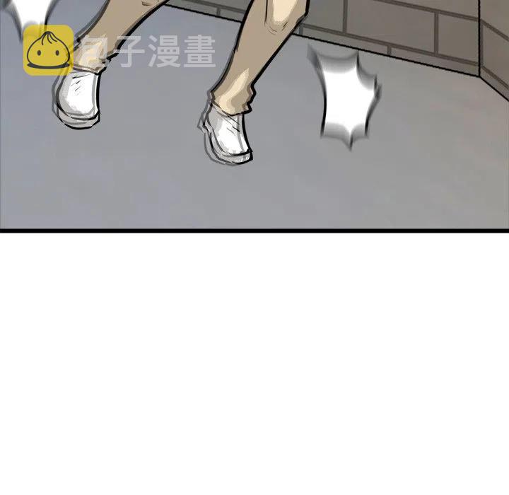 6318