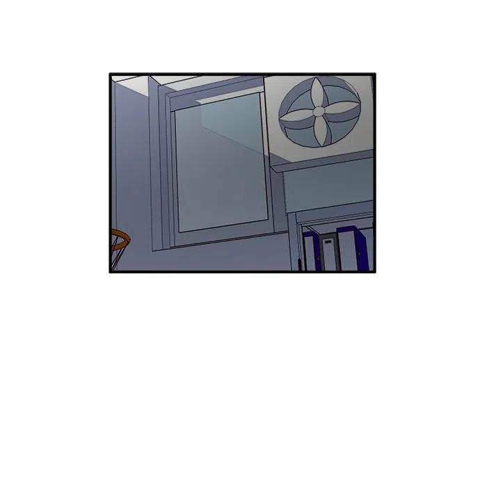 894