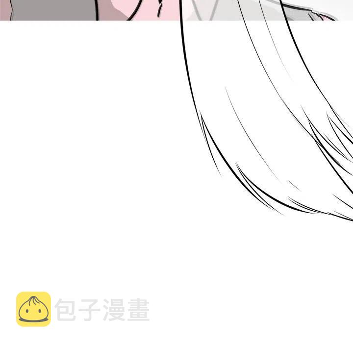 47121