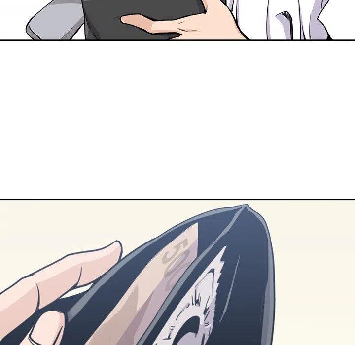 878