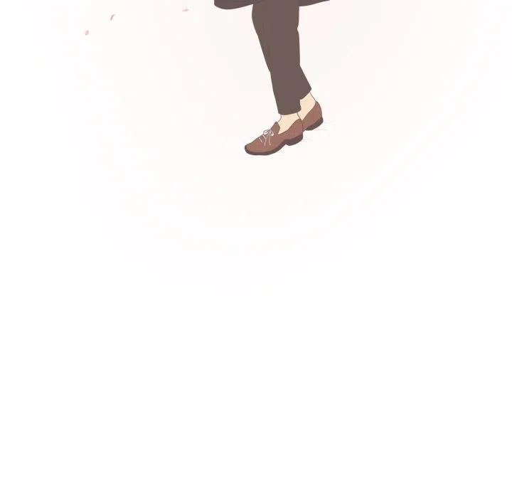 653