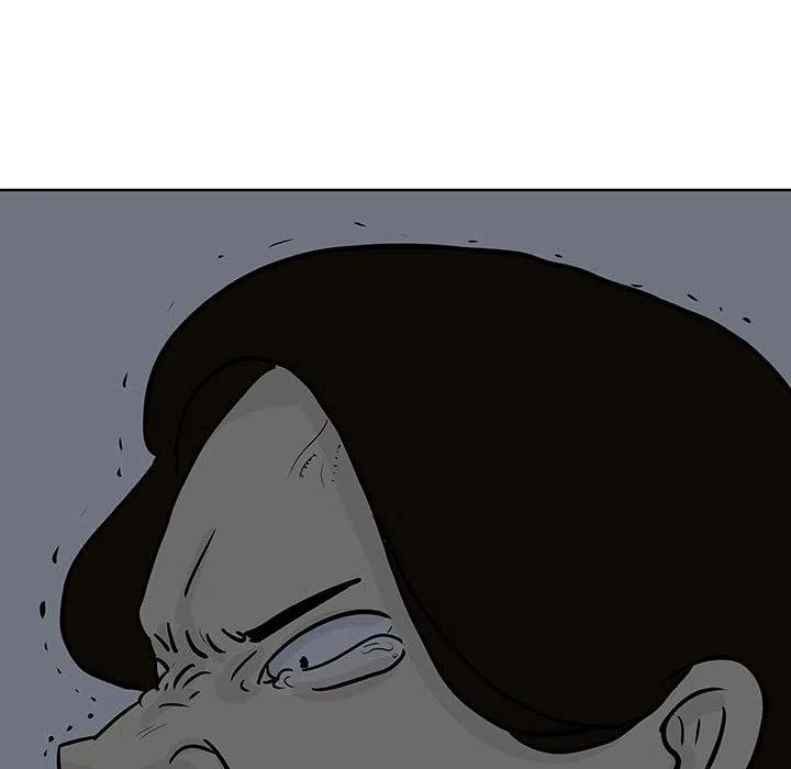735