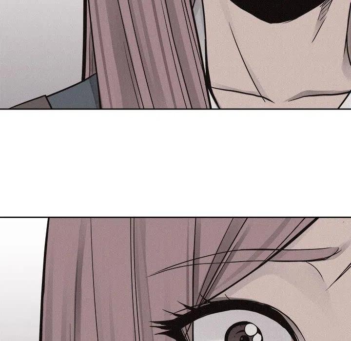 4592