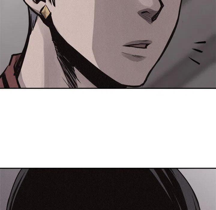 6923