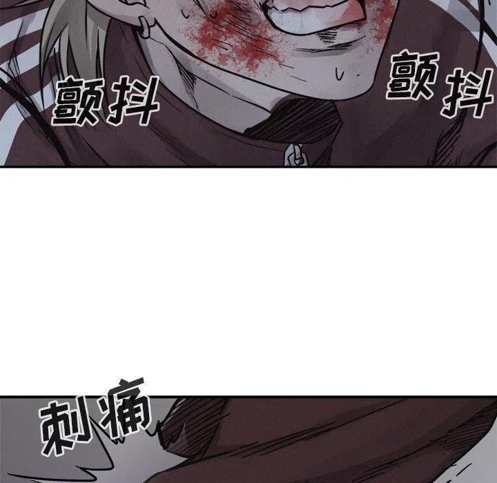 7822