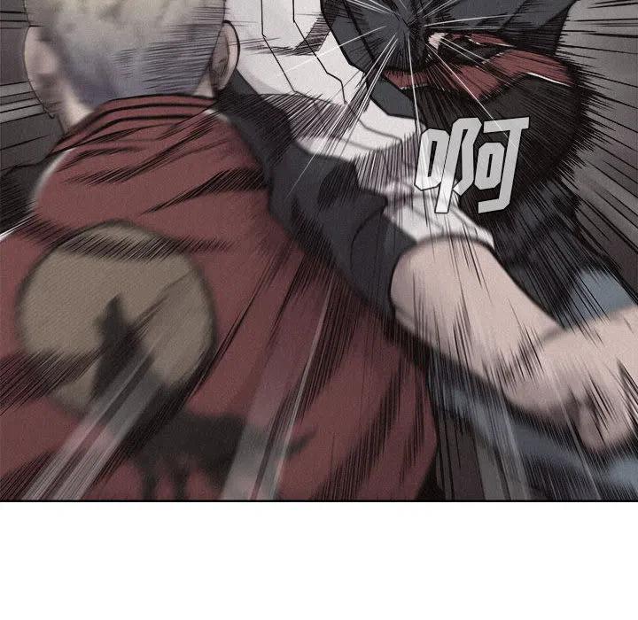 883