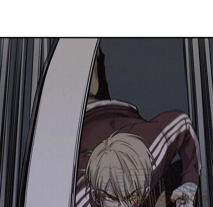 7812