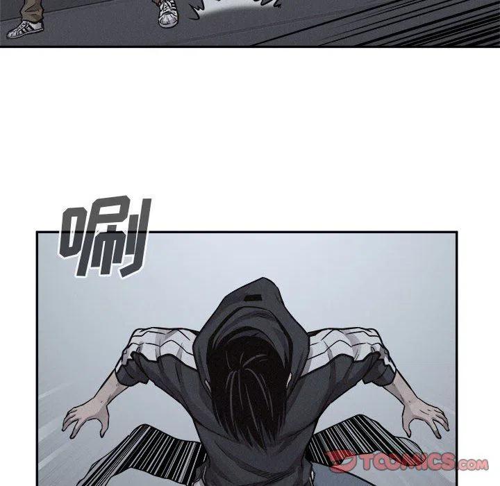 7438