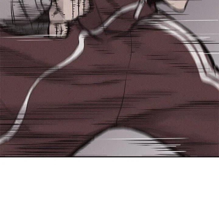5687