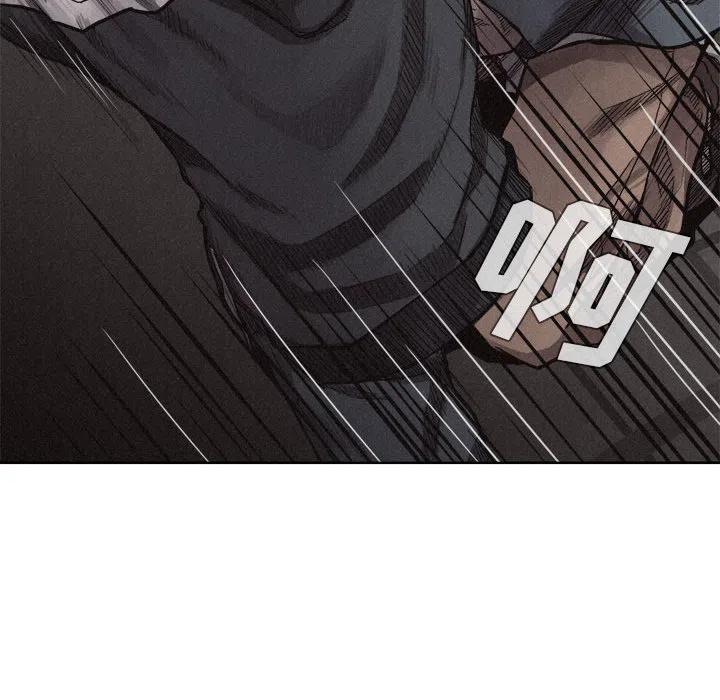 818