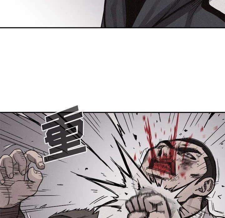 5627
