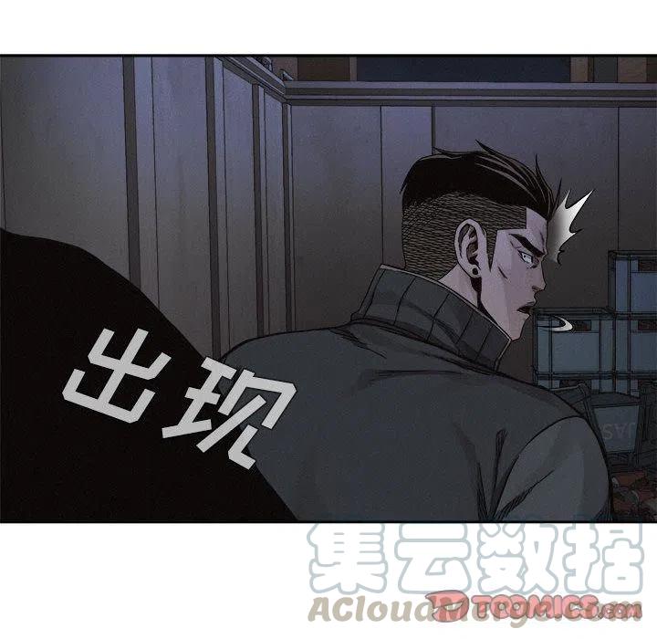 3915