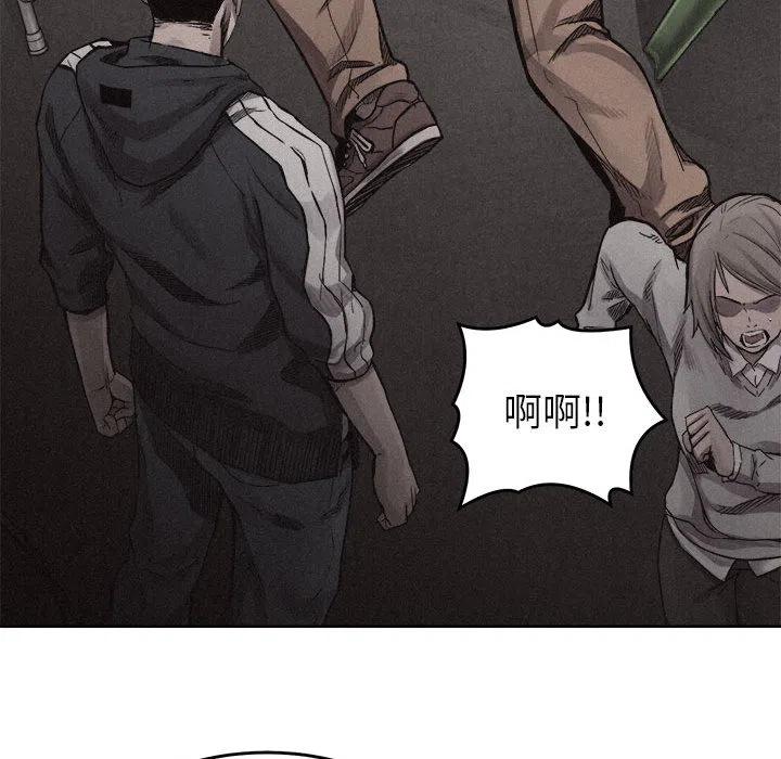 813