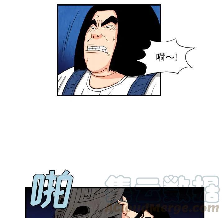 7652