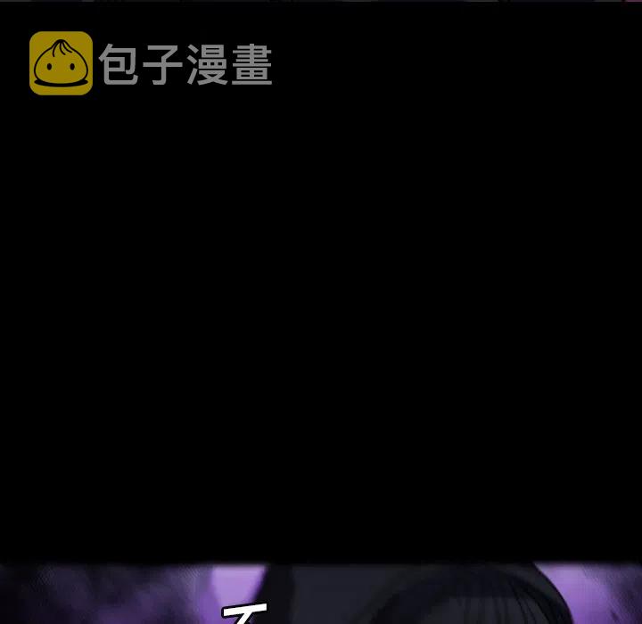 57122